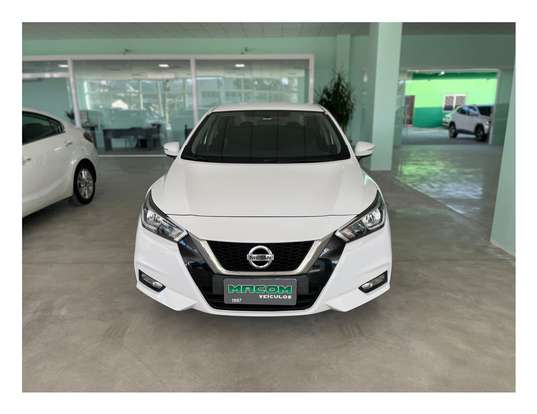 NISSAN-VERSA-2023