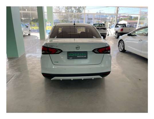 NISSAN-VERSA-2023