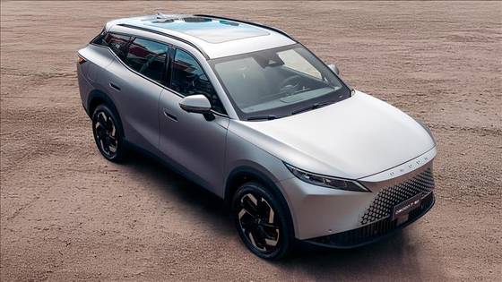 OMODA 7 1.5 TGDI PHEV PRESTIGE DHT