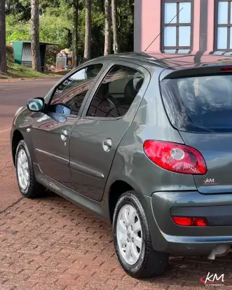 PEUGEOT-207-2009