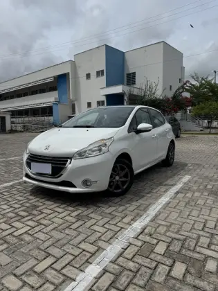 PEUGEOT 208 1.5 ALLURE 8V FLEX 4P MANUAL