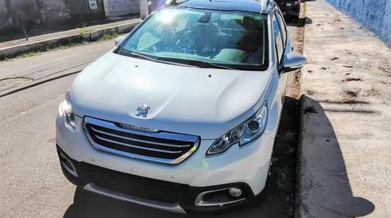 PEUGEOT-2008-2015