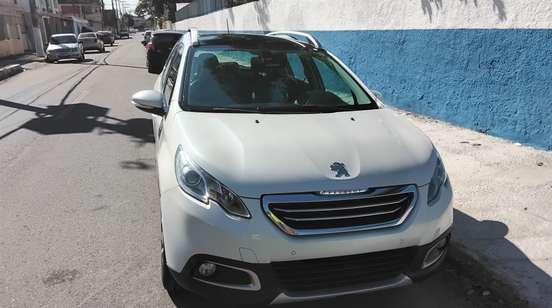 PEUGEOT-2008-2015