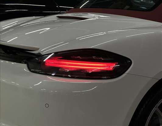 PORSCHE-718-2017