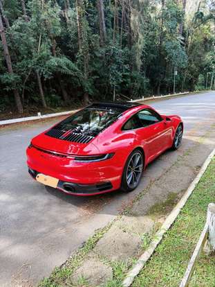 PORSCHE-911-2021