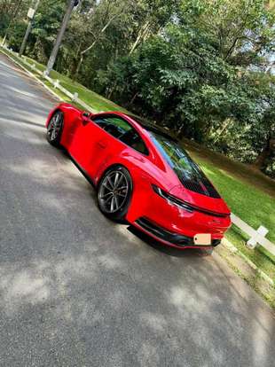 PORSCHE-911-2021
