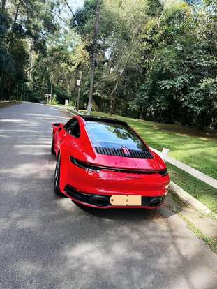 PORSCHE-911-2021