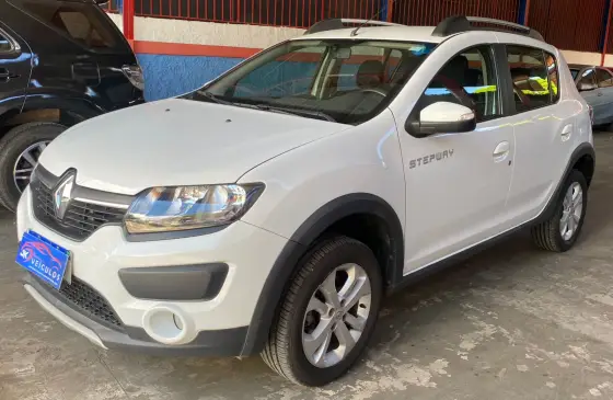 RENAULT SANDERO 1.6 16V SCE FLEX EXPRESSION MANUAL RENAULT SANDERO 1.6 16V SCE FLEX EXPRESSION MANUAL