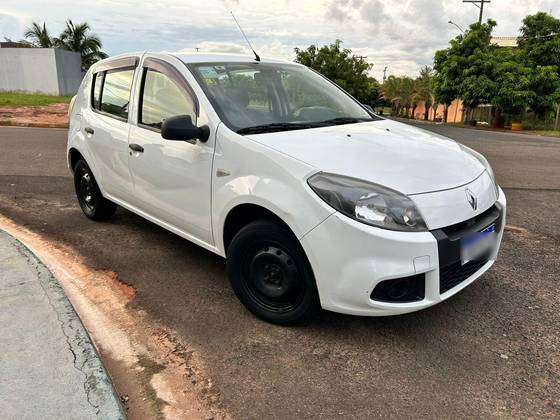 RENAULT SANDERO 1.0 AUTHENTIQUE 16V FLEX 4P MANUAL