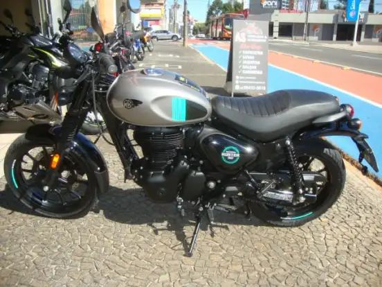ROYAL ENFIELD-HUNTER 350-2023