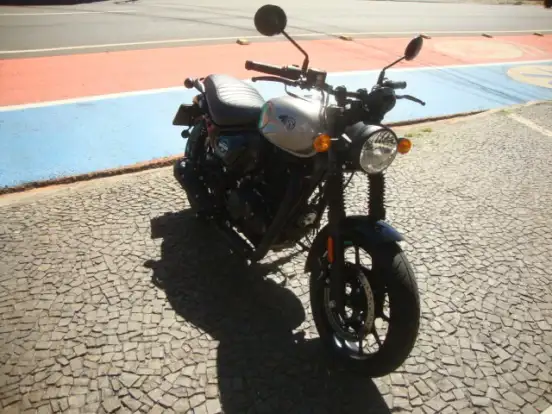 ROYAL ENFIELD-HUNTER 350-2023