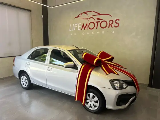 TOYOTA ETIOS 1.5 X SEDAN 16V FLEX 4P AUTOMÁTICO