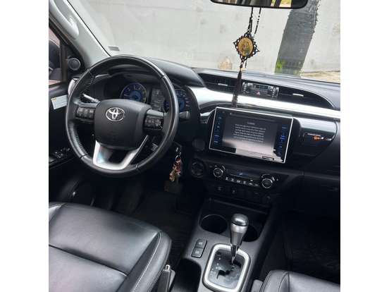 TOYOTA-HILUX-2.8 SRV 4X4 CD 16V DIESEL 4P AUTOMÁTICO TOYOTA-HILUX-2018