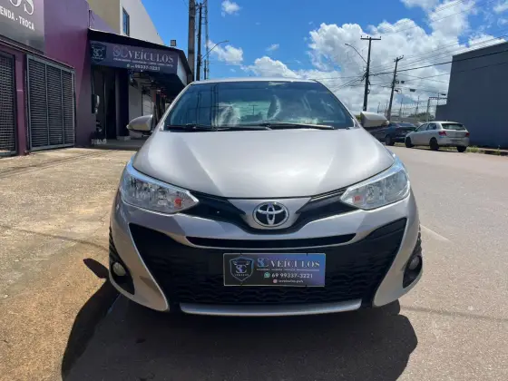 TOYOTA YARIS 1.3 16V FLEX XL PLUS TECH MULTIDRIVE