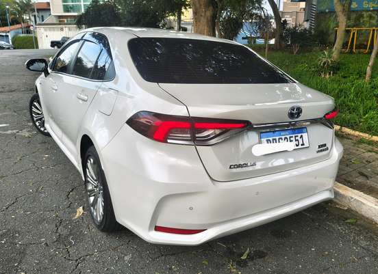 TOYOTA-COROLLA-2022