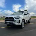 TOYOTA HILUX 2.8 D-4D TURBO DIESEL CD SRX 4X4 AUTOMÁTICO TOYOTA HILUX 2.8 D-4D TURBO DIESEL CD SRX 4X4 AUTOMÁTICO