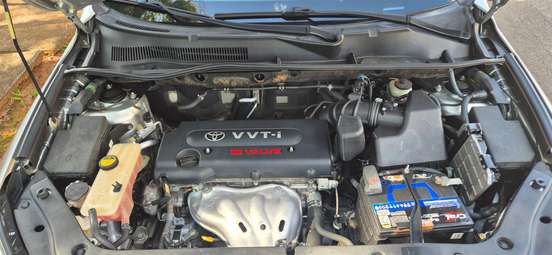 TOYOTA-RAV4-2011