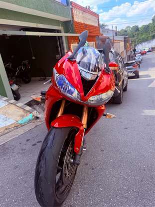 TRIUMPH-DAYTONA 675 ABS-2014