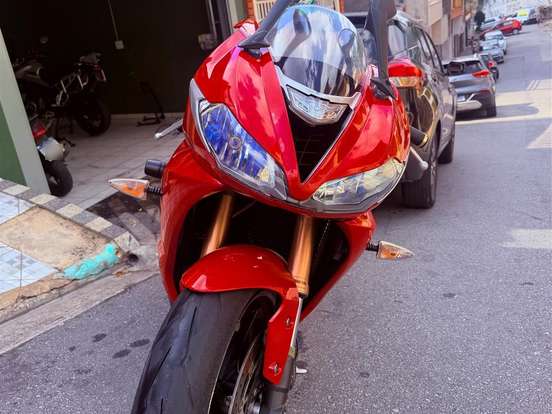 TRIUMPH-DAYTONA 675 ABS TRIUMPH-DAYTONA 675 ABS-2014