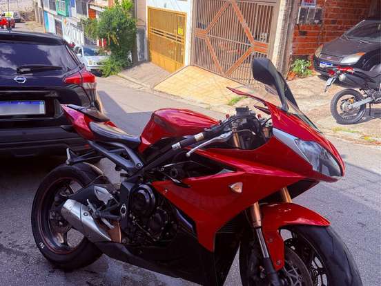 TRIUMPH-DAYTONA 675 ABS TRIUMPH-DAYTONA 675 ABS-2014