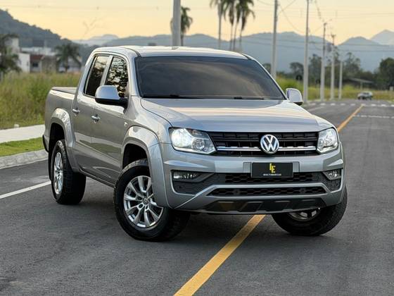 VOLKSWAGEN AMAROK 2.0 COMFORTLINE 4X4 CD 16V TURBO INTERCOOLER DIESEL 4P AUTOMÁTICO
