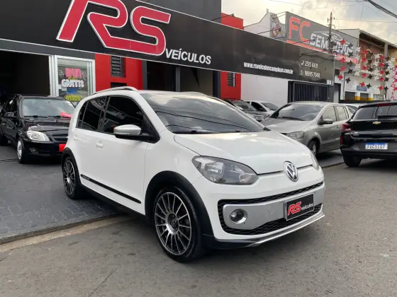 VOLKSWAGEN CROSS UP 1.0 MPI 12V FLEX 4P MANUAL