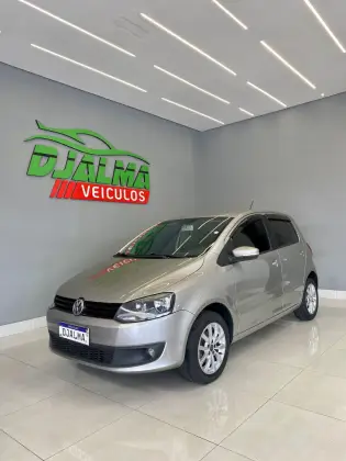 VOLKSWAGEN FOX 1.0 MI 8V FLEX 4P MANUAL VOLKSWAGEN FOX 1.0 MI 8V FLEX 4P MANUAL