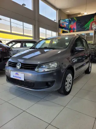 VOLKSWAGEN FOX 1.0 MI 8V FLEX 4P MANUAL VOLKSWAGEN FOX 1.0 MI 8V FLEX 4P MANUAL