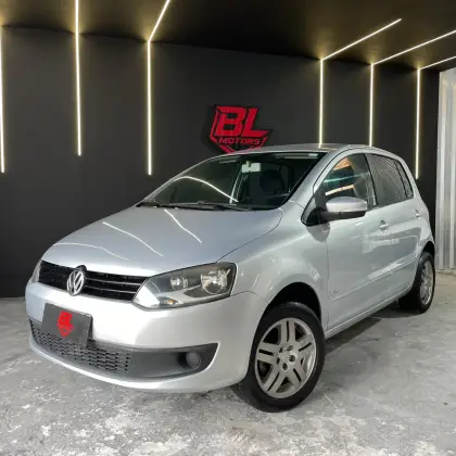 VOLKSWAGEN FOX 1.0 MI BLACKFOX 8V FLEX 4P MANUAL VOLKSWAGEN FOX 1.0 MI BLACKFOX 8V FLEX 4P MANUAL