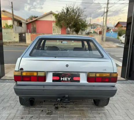VOLKSWAGEN-GOL-1993