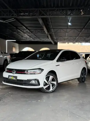 VOLKSWAGEN POLO 1.4 250 TSI GTS AUTOMÁTICO VOLKSWAGEN POLO 1.4 250 TSI GTS AUTOMÁTICO