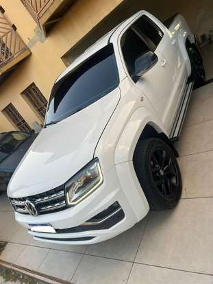 VOLKSWAGEN-AMAROK-2019