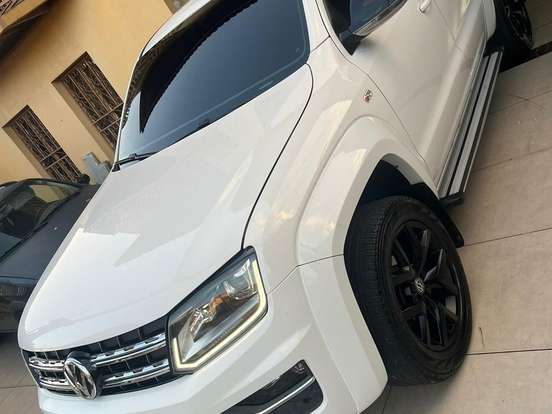 VOLKSWAGEN-AMAROK-3.0 V6 TDI DIESEL HIGHLINE EXTREME CD 4MOTION AUTOMÁTICO VOLKSWAGEN-AMAROK-2019