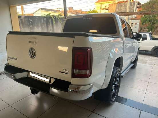 VOLKSWAGEN-AMAROK-2019