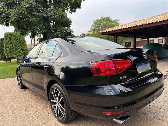 VOLKSWAGEN-JETTA-2.0 TSI HIGHLINE 211CV GASOLINA 4P TIPTRONIC VOLKSWAGEN-JETTA-2015