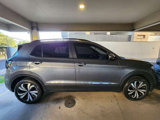 VOLKSWAGEN-T-CROSS-2023