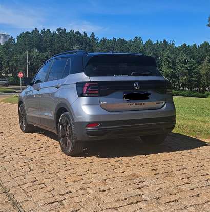 VOLKSWAGEN-T-CROSS-2023
