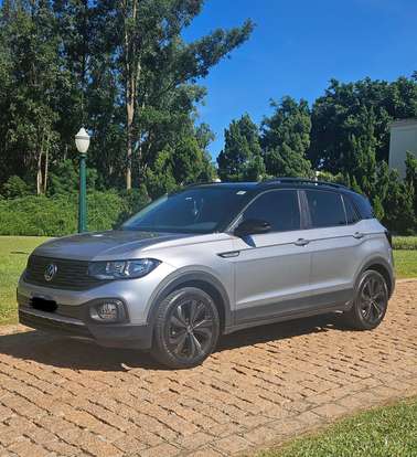 VOLKSWAGEN-T-CROSS-2023