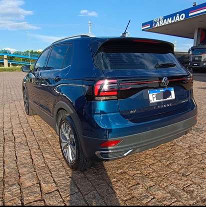 VOLKSWAGEN-T-CROSS-2022