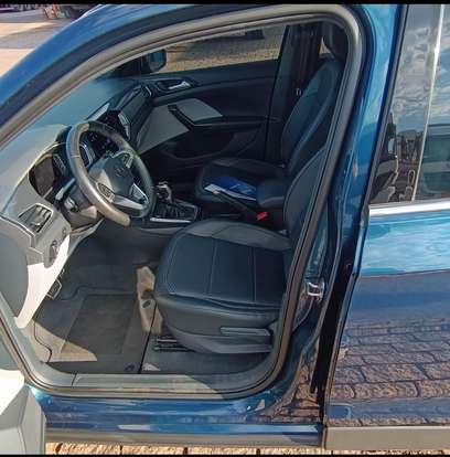 VOLKSWAGEN-T-CROSS-1.4 250 TSI TOTAL FLEX HIGHLINE AUTOMÁTICO VOLKSWAGEN-T-CROSS-2022