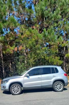 VOLKSWAGEN-TIGUAN-2013