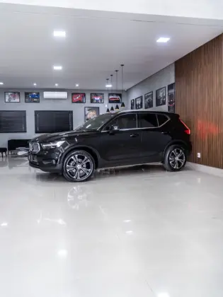 VOLVO XC40 2.0 T4 GASOLINA INSCRIPTION GEARTRONIC VOLVO XC40 2.0 T4 GASOLINA INSCRIPTION GEARTRONIC
