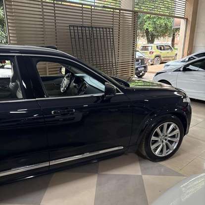 VOLVO-XC90-2016