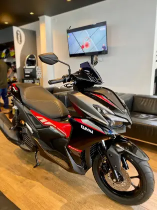 YAMAHA AEROX 160 ABS 