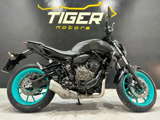 YAMAHA MT-07 ABS YAMAHA MT-07 ABS