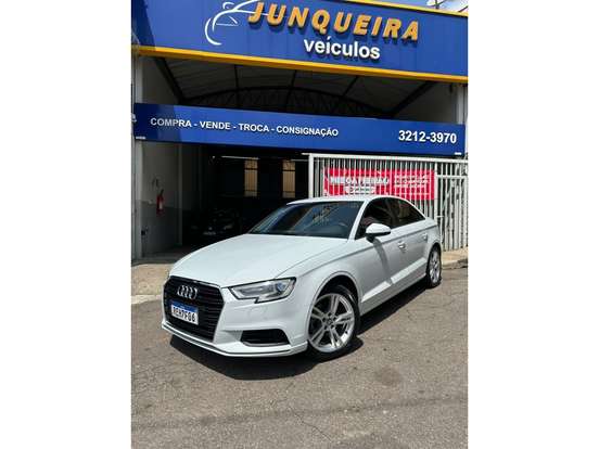 AUDI-A3-2020