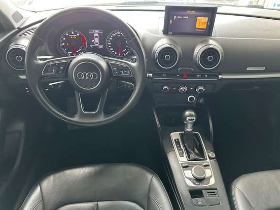AUDI-A3-2020