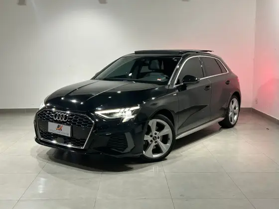 AUDI A3 2.0 40 TFSI MHEV SPORTBACK PERFORMANCE BLACK S-TRONIC