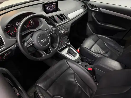 AUDI-Q3-1.4 TFSI ATTRACTION GASOLINA 4P S TRONIC AUDI-Q3-2015