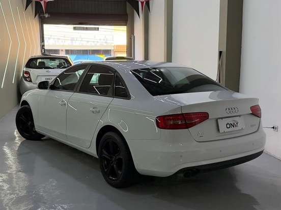 AUDI-A4-2.0 TFSI AMBIENTE 183CV GASOLINA 4P MULTITRONIC AUDI-A4-2013